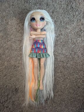 Rainbow High Amaya Raine Doll